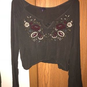 Long sleeve crop shirt